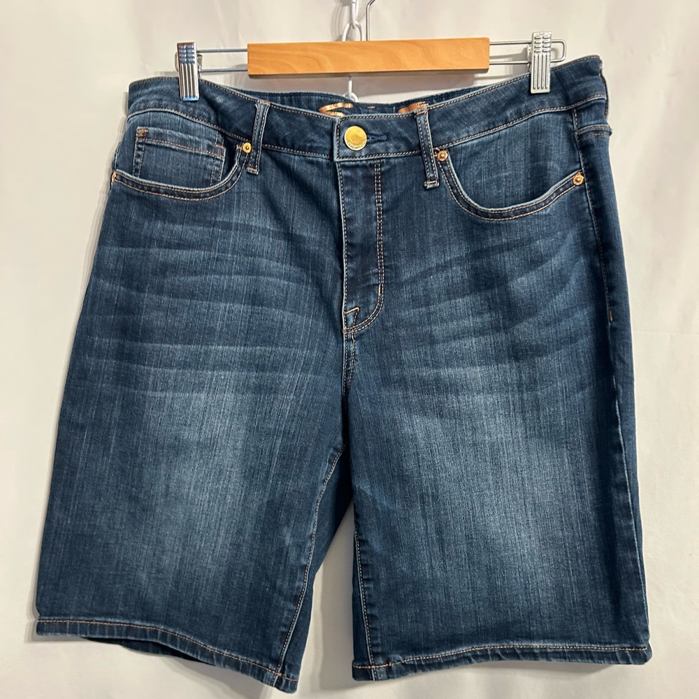 Women’s Seven brand Jean Shorts size 14